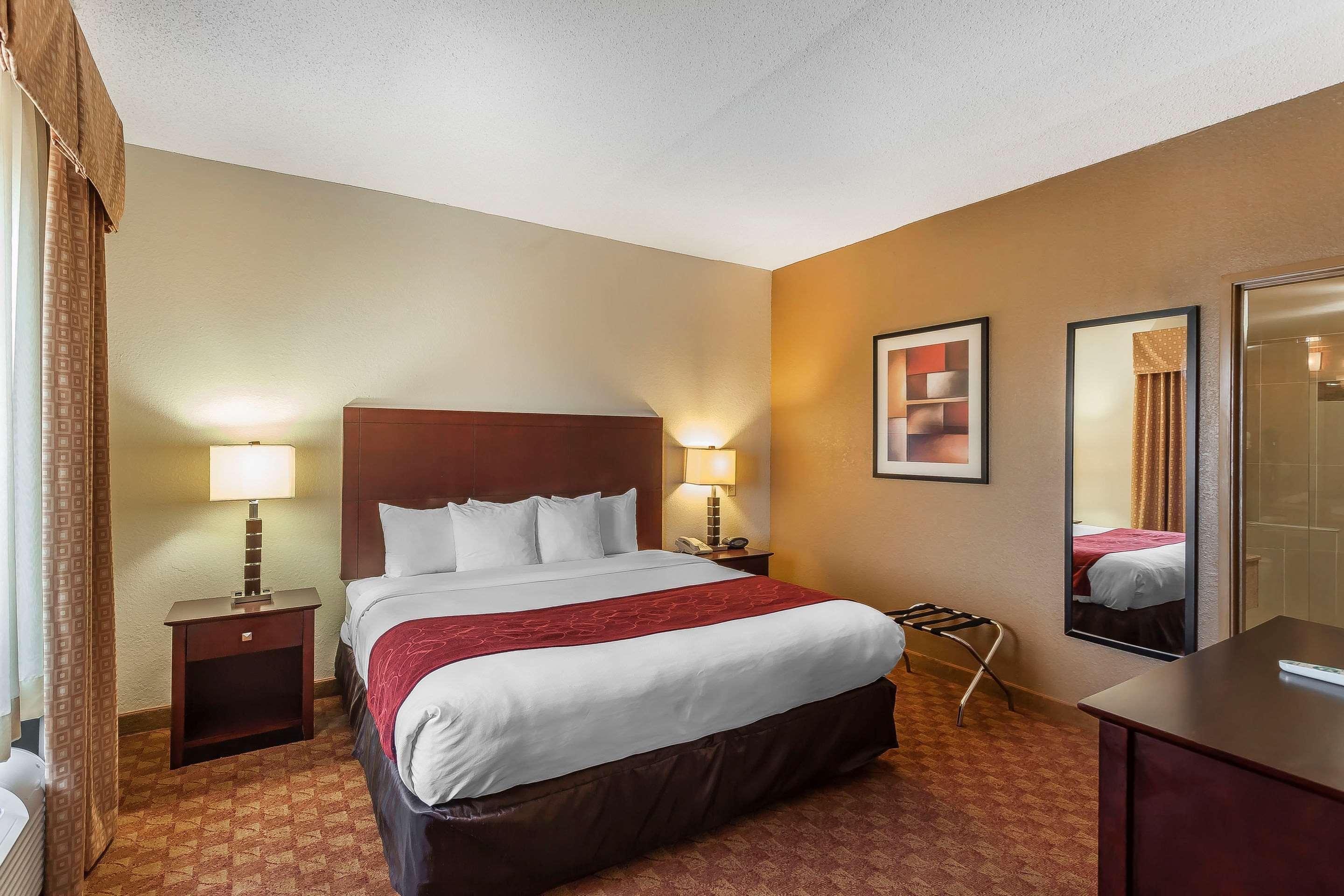 Comfort Suites Suffolk - Chesapeake Exterior photo