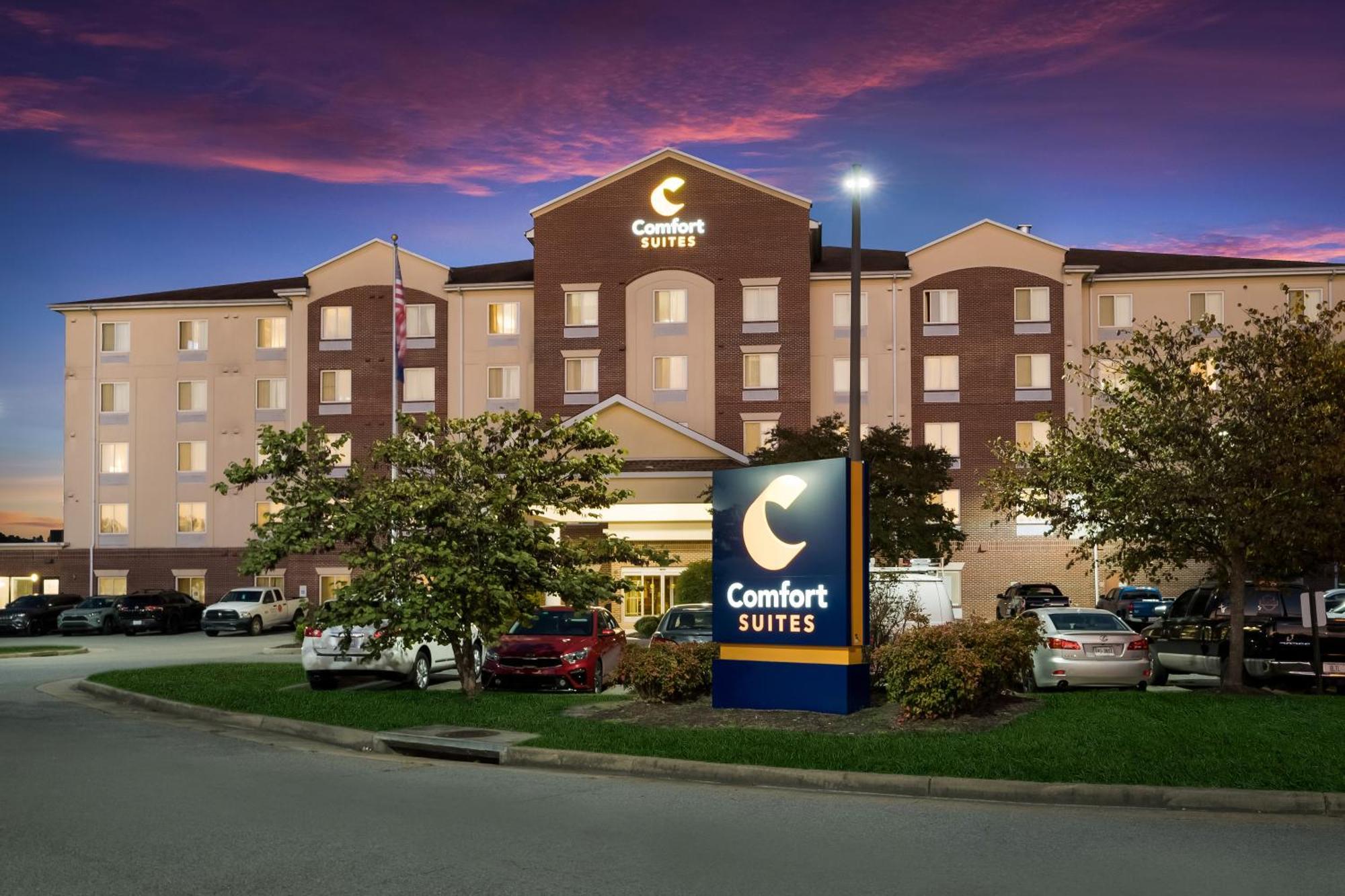 Comfort Suites Suffolk - Chesapeake Exterior photo